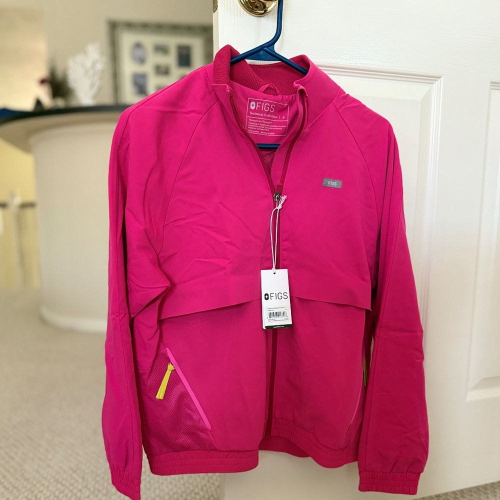 NEW FIGS Women's Small Shocking Pink Sydney Performance Scrub Jacket